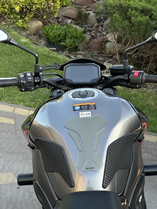 Kawasaki z900 2023 (abs)