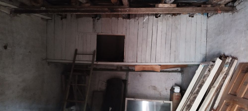 Гараж продам 4х6
