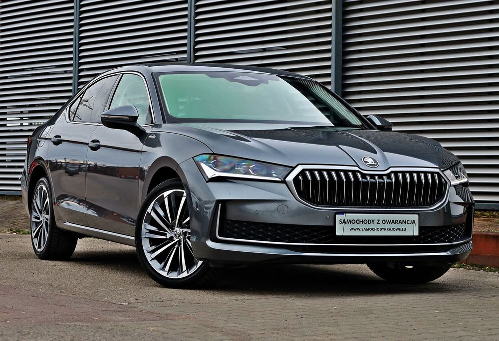 Skoda Superb SalonPL 1wł GwFabryczna MatrixLed Kamery360 Ambient Navi HAK ASOVat23%