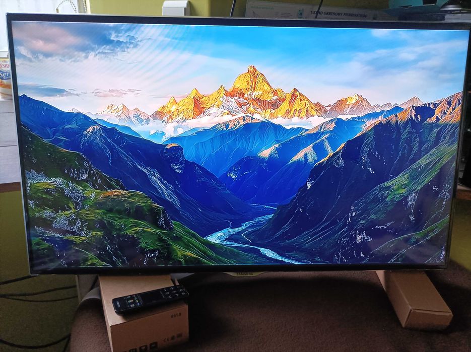 TV Samsung  UE 40F6500SS-nowe ledy