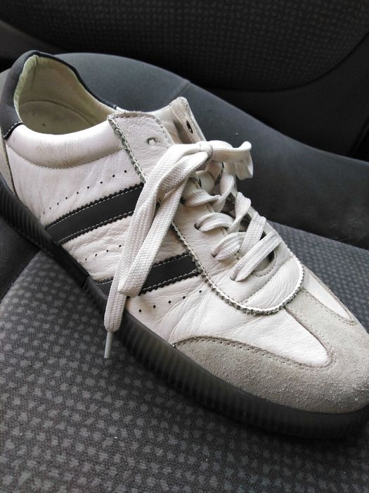 KAZAR. Buty męskie.