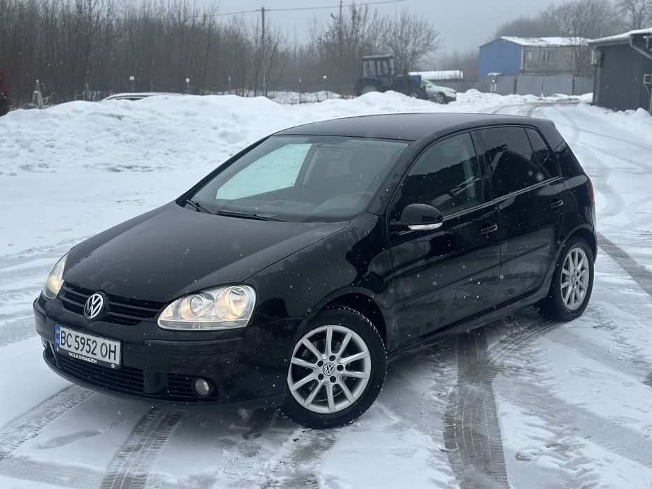 Продам Volkswagen Golf 5