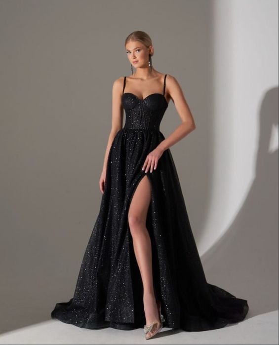 Випускна   сукня