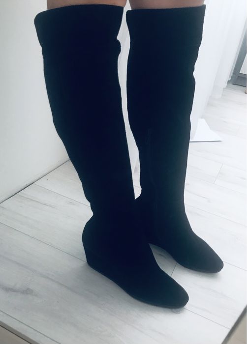 Жіноче взуття в ідеальному стані осінь/зима