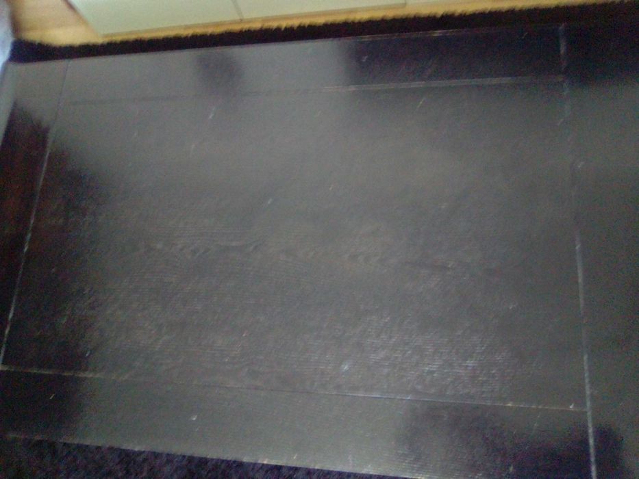 mesa de centro em madeira exótica
