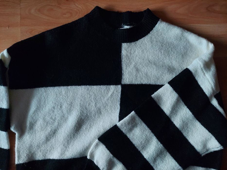 Sinsay | sweter | czarno-biały | biało-czarny | oversize | zimowy