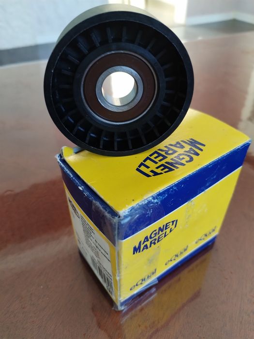 Натяжной ролик ремня ГРМ magneti marelli MPQ0666