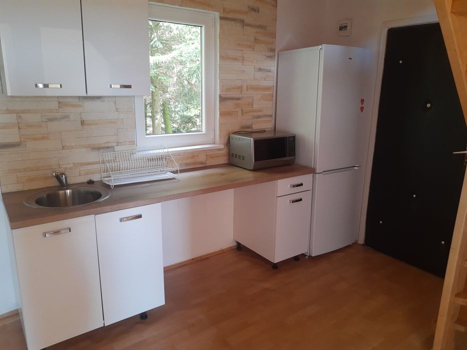 WOLNY,  Domek blisko jeziora Hańczy