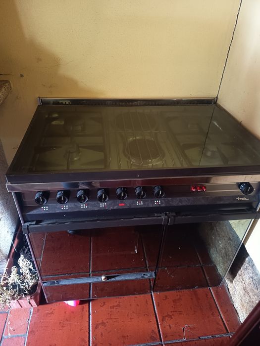 Fogão de botija de 4 bocas