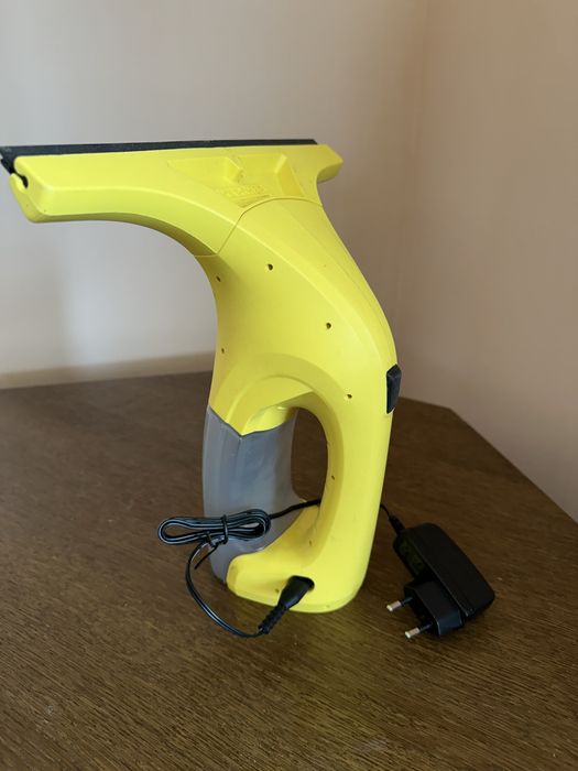 Продам віконий пилесос KARCHER