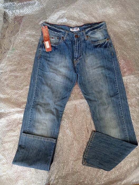 W33 Tommy Hilfiger Весенние джинсы