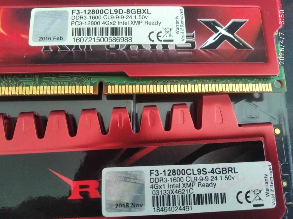 Memória RAM DDR3 GSKILL Ripjaws X (2 x 4 GB - 1600 MHz - CL 9 - 1.5v. Vermelho)