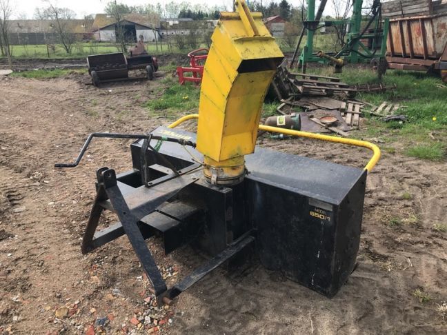 Pług do śniegu wirnikowy odśnieżarka Sekura 650