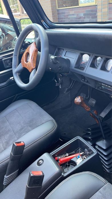 Jeep Wrangler YJ