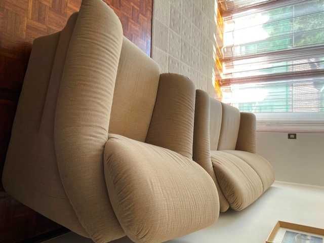 Conjunto de sofás