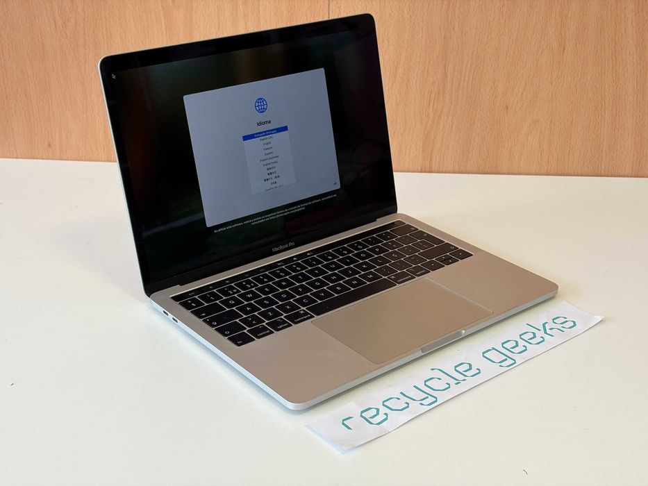 Apple Macbook Pro A1989 Touch i5 16GB Ram 256GB macOS Sequoia