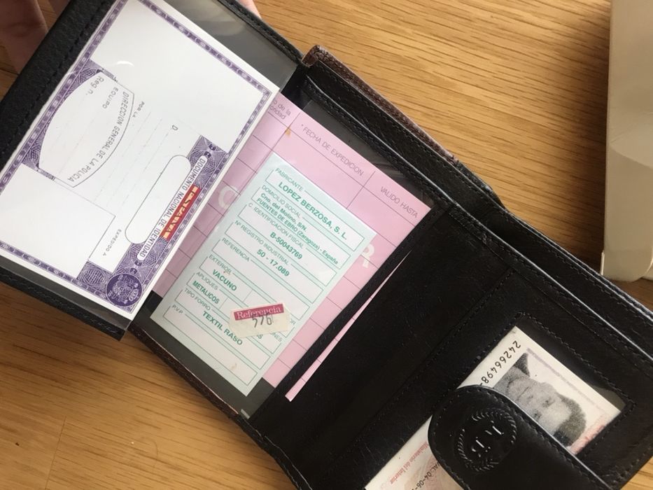 Carteira (nova em caixa)64175878228482121