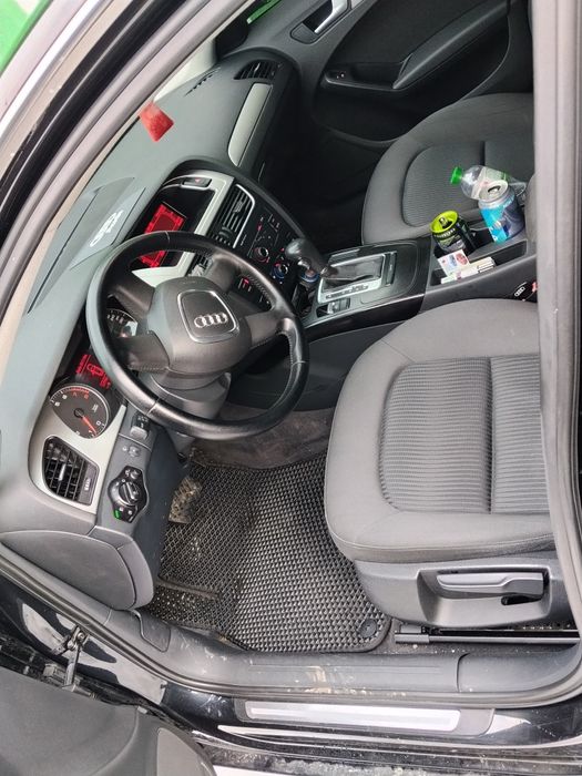 Продам Авді А 4 В 8.