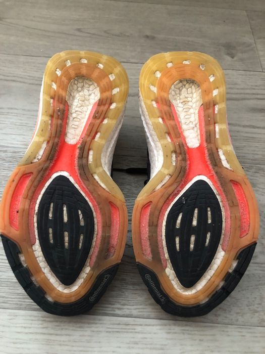 Кроссовки Adida ultraboost