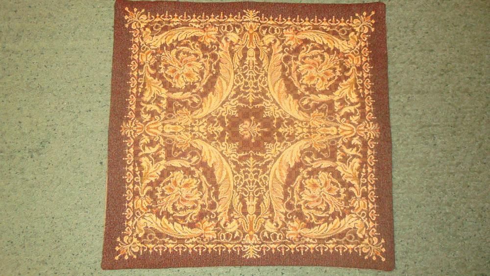 продам чехол " людовик" габилен 50*50см.