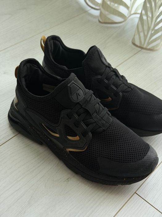 Кросівки 35 р. Next