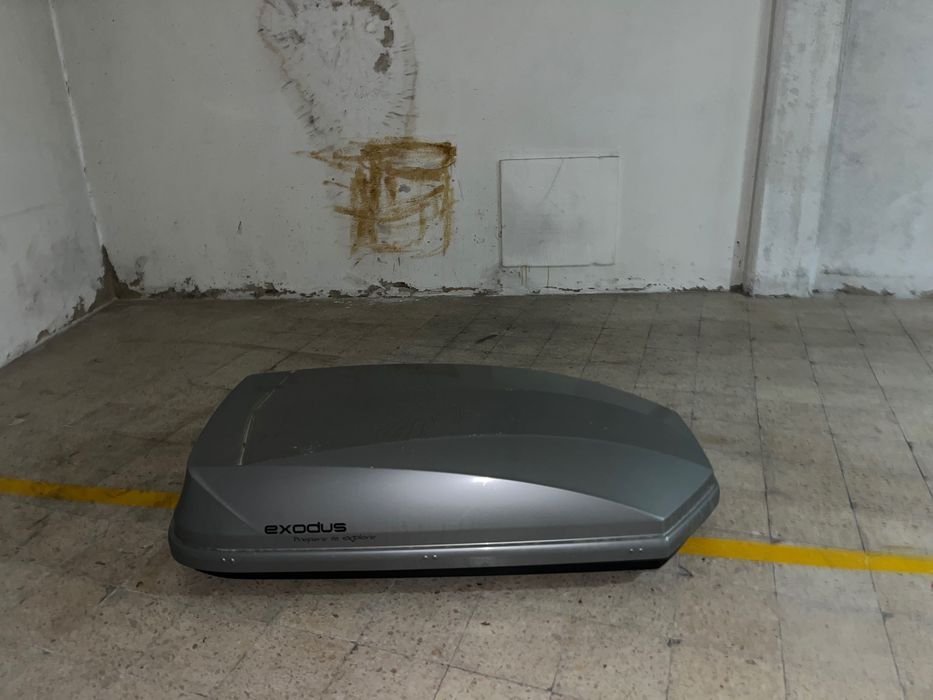 Caixa de tejadilho / Bagageira de tejadilho Exodus – bom estado