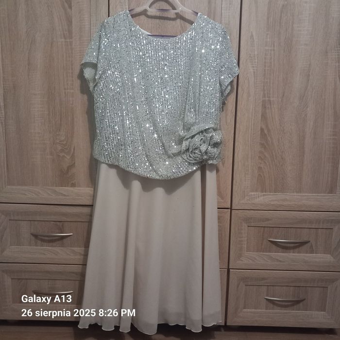 Sukienka  na wesele uroczystości