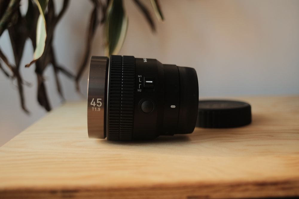 Samyang V-AF 45mm T1.9 para Sony E-mount