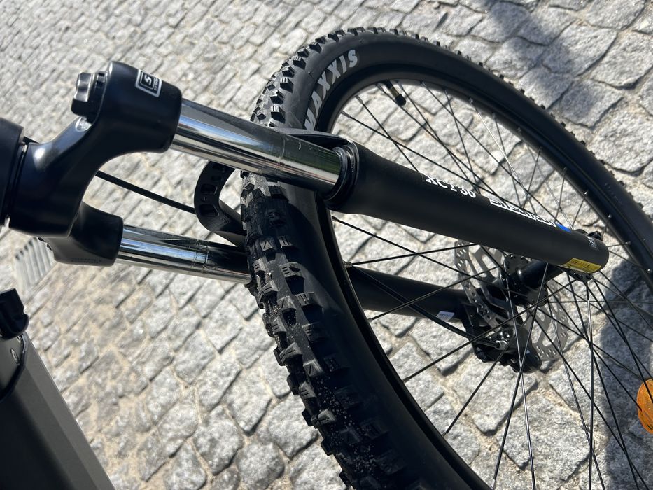Bicicleta eletrica urbanbiker como nova
