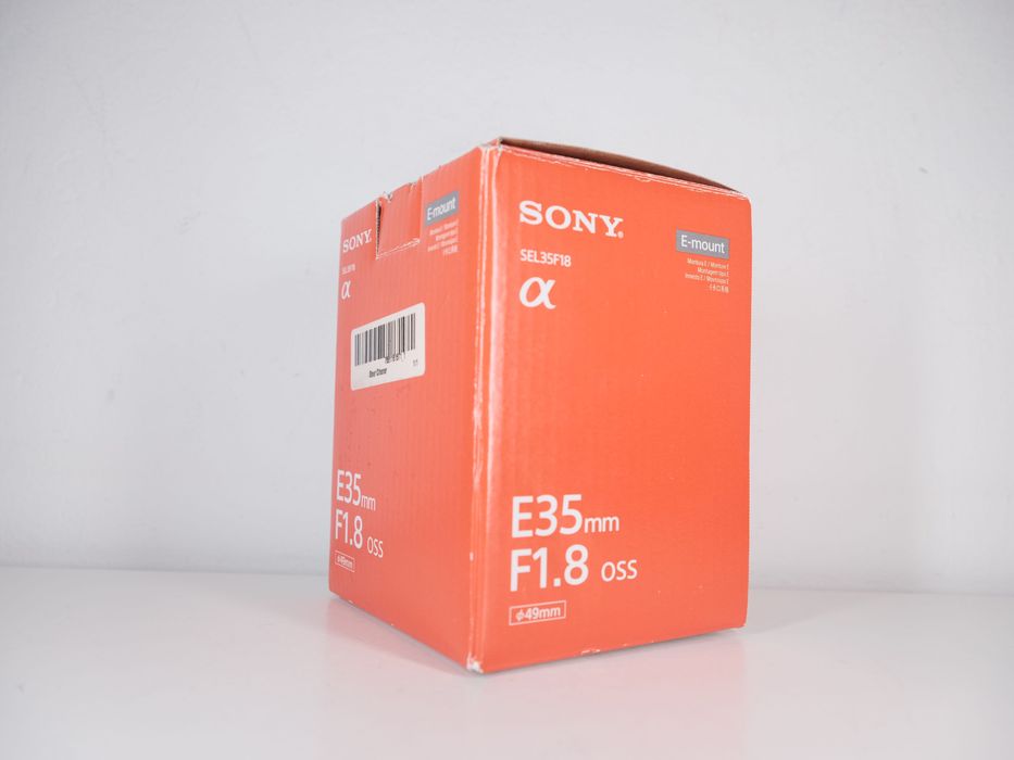 sony 35mm f18 - купити об'єктиви - Ціна на OLX.ua