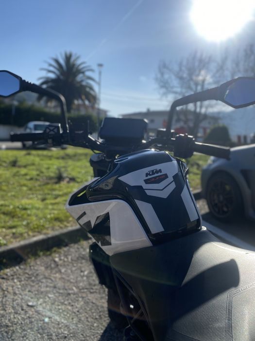 KTM Duke 125cc.