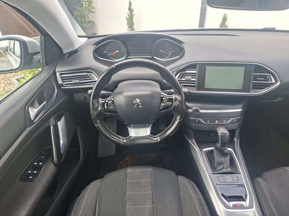 Peugeot 308sw 1.6hdi(automática)180000kms