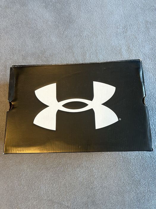 Nowe/Nieużywane buty Under Armour Mchina Storm Sn34 rozmiar 42.5