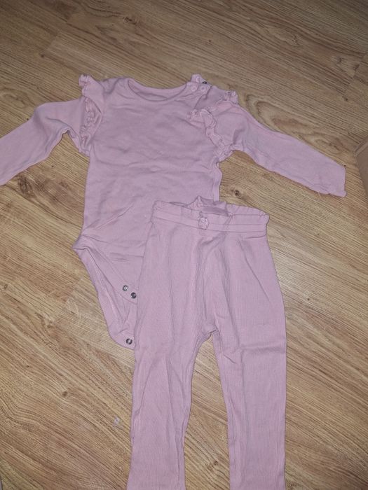 Komplet prążkowany