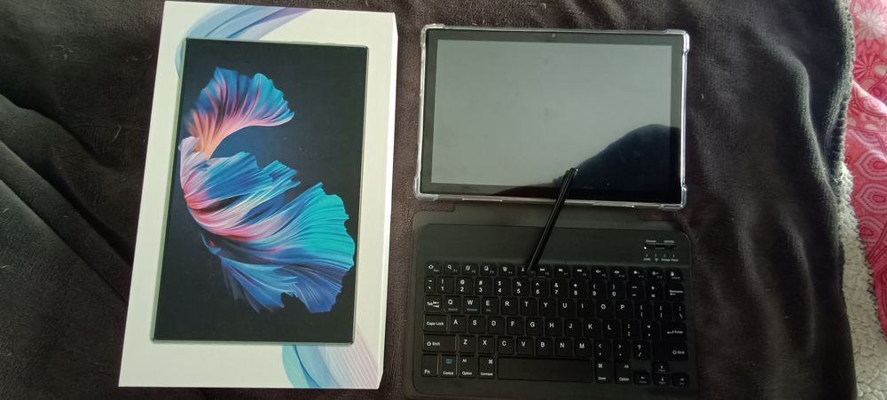 Tablet com caa, teclado e caneta457281293790095364