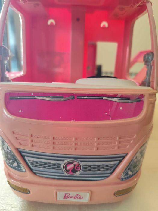Carrinha van rosa Barbie