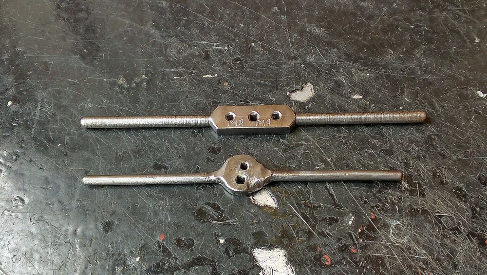 Воротоки для метчиков.Отвертки шлицевые ЧИЗ СССР.