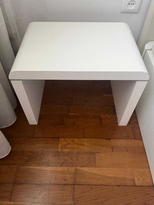 Mesinhas de cabeceira (lacado branco) | Mesa cabeceira