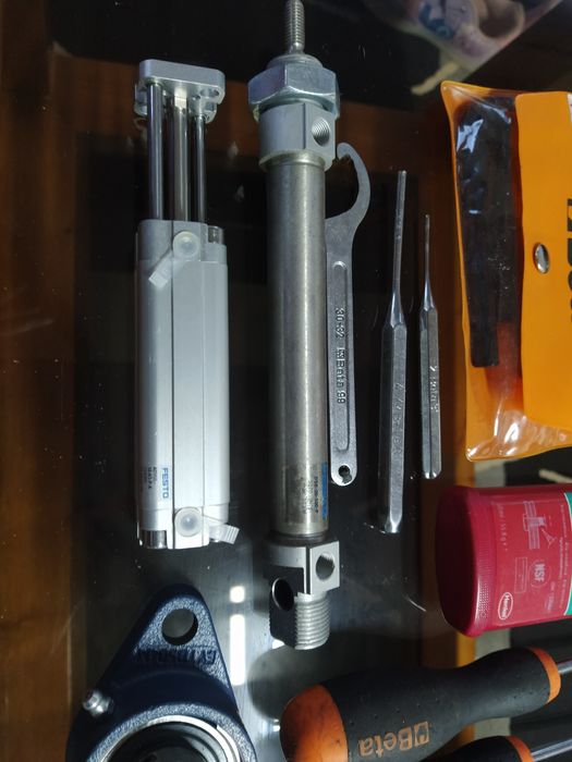 Várias ferramentas Beta Festo etc