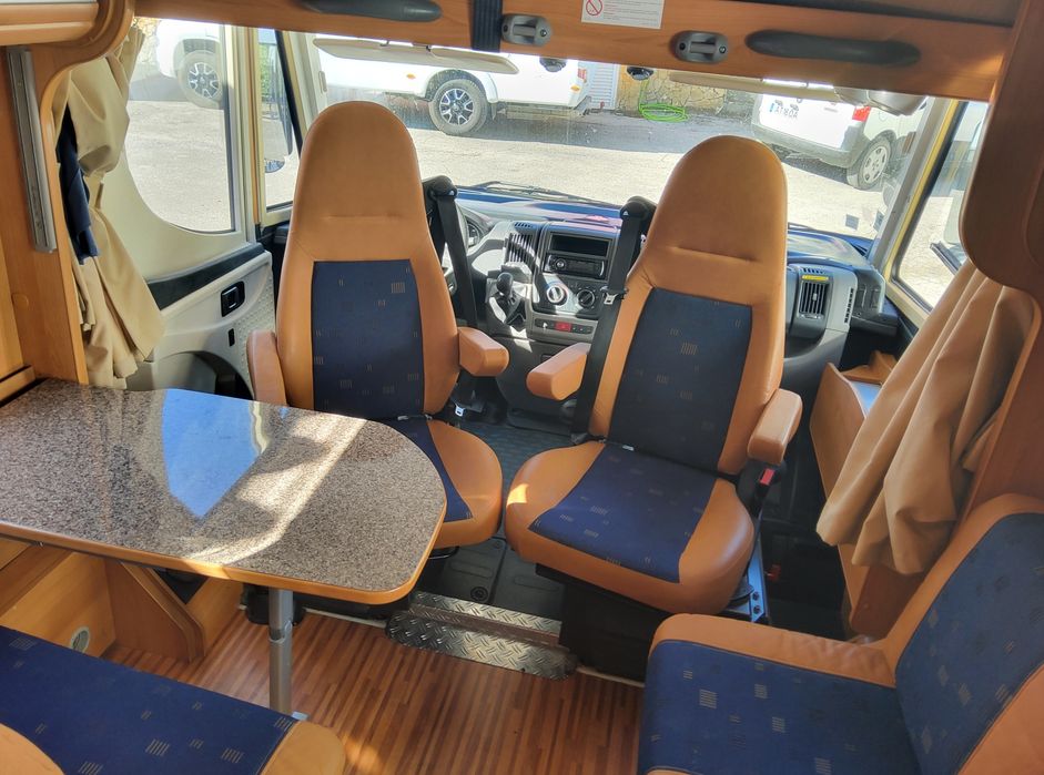 Autocaravana garagem XXL