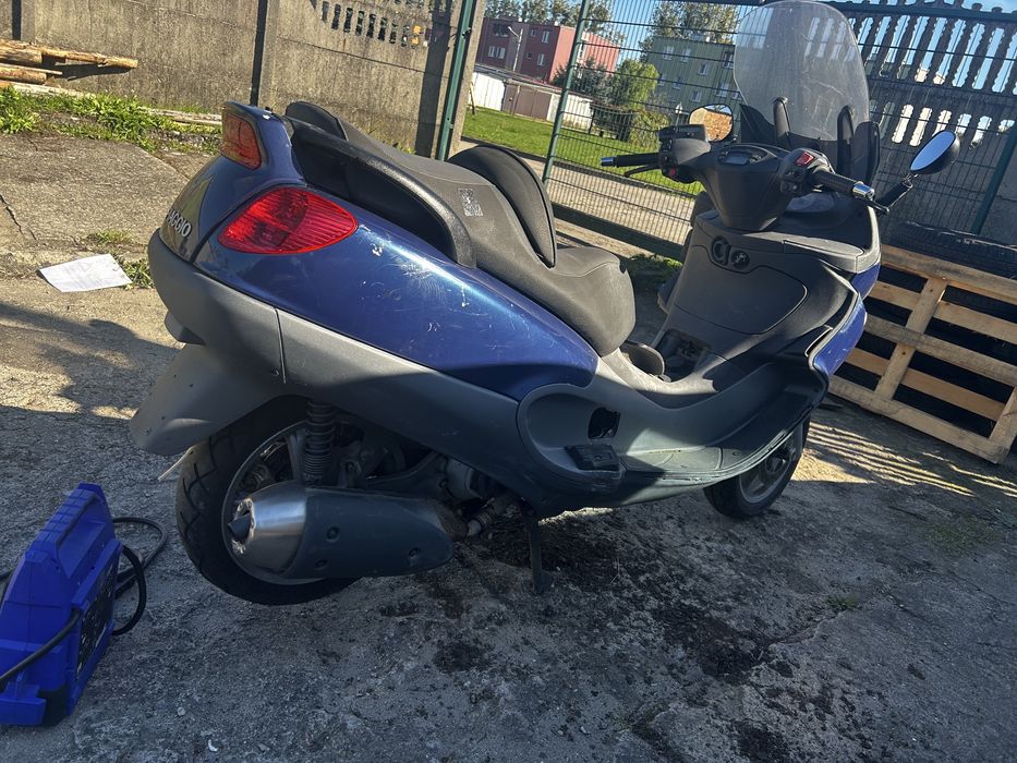 Maxi skuter Piaggio X9 125 cm3