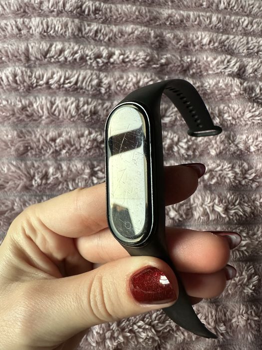 Смарт часы xiaomi mi band 4