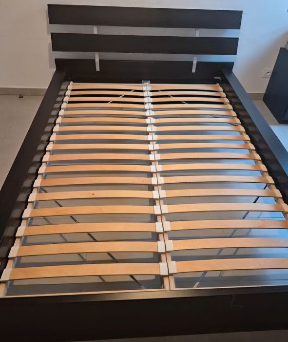 Łóżko do sypialni 160x200