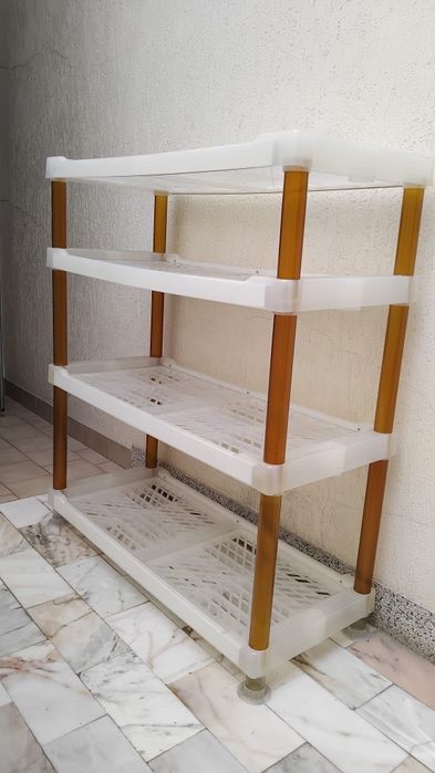 Estante de prateleiras