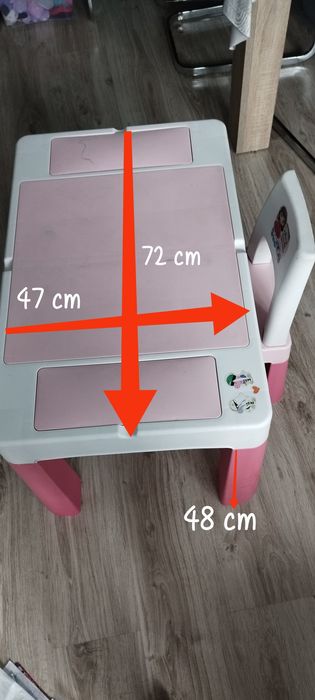 Stół i krzesło plastikowe dla dzieci