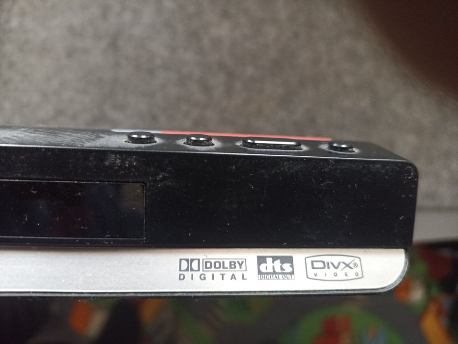 Телевізор ,двд плеер, тюнер супутниковий