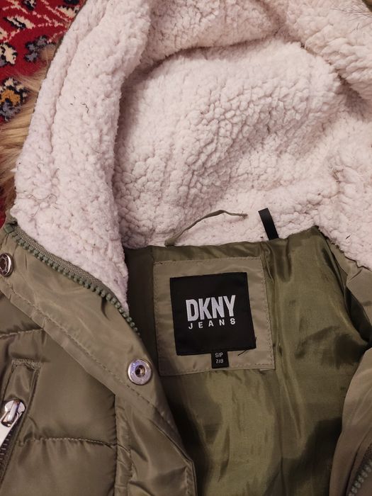 Kurtka dziewczęca płaszcz zimowy DKNY 8 lat zielona zimowa puchowa