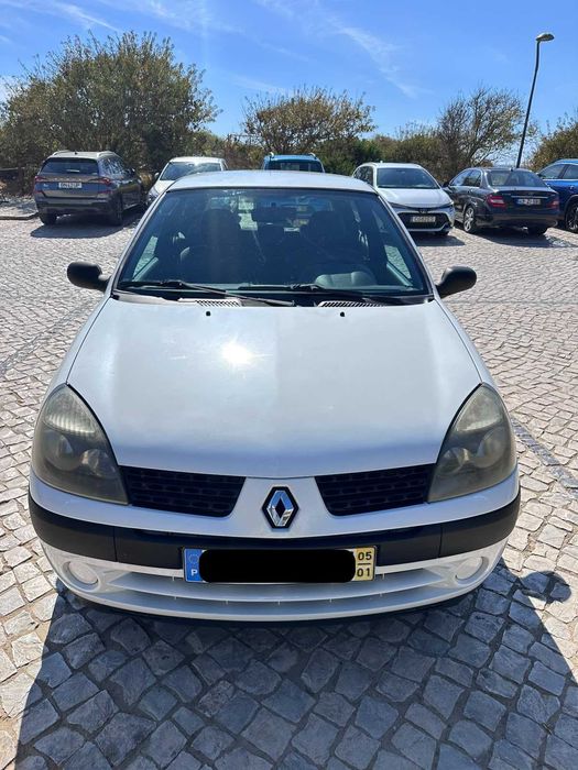 Renault clio II 1.5 dci — photo 3