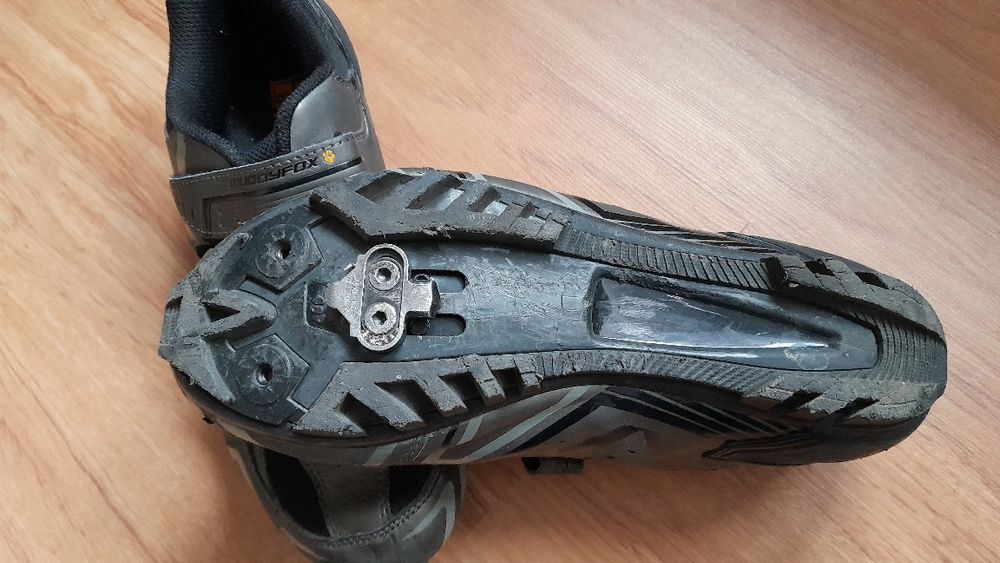 Buty rowerowe Muddyfox 42