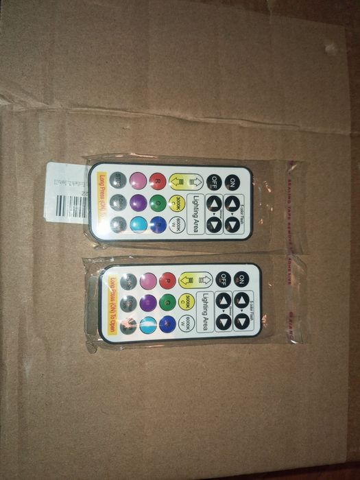 Настінна LED лампа,що заряджається і працює без світла